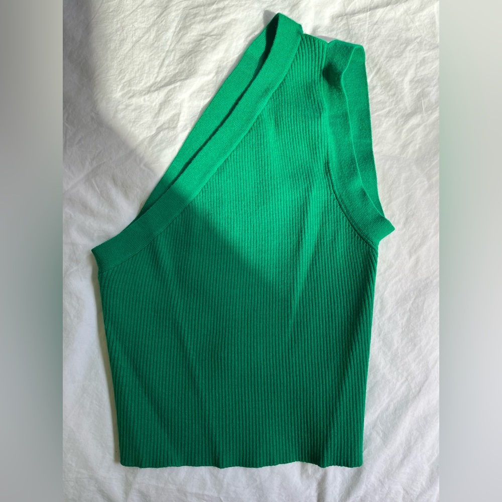 Green sweater backless top